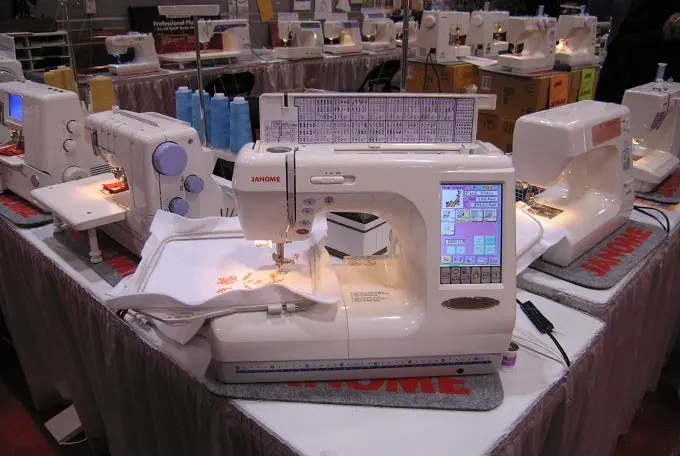 computerized-embroidery-machine
