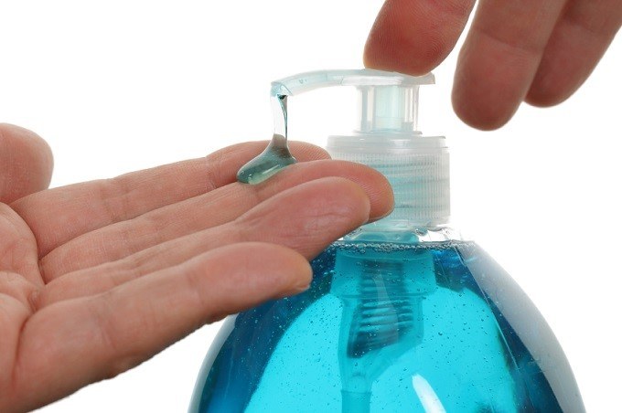 how-to-remove-SNS-nails-with-alcohol