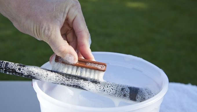 how-to-clean-golf-grips